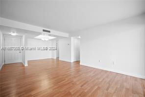 Foto principal - 10855 SW 112th Ave