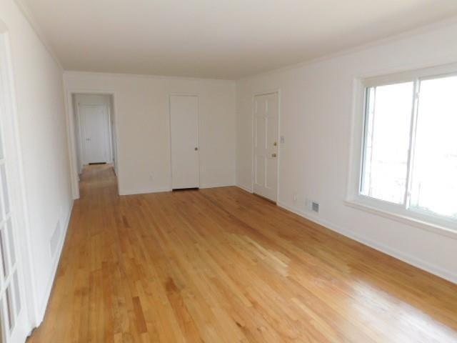 Foto del edificio - 2407 Summerland Dr
