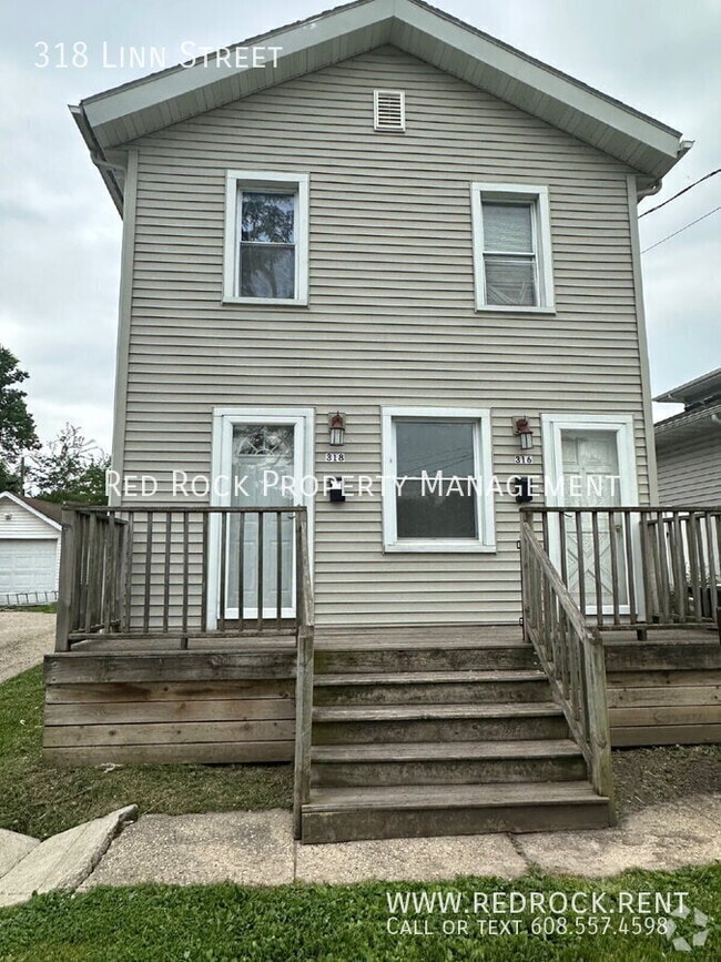 Building Photo - 318 Linn St