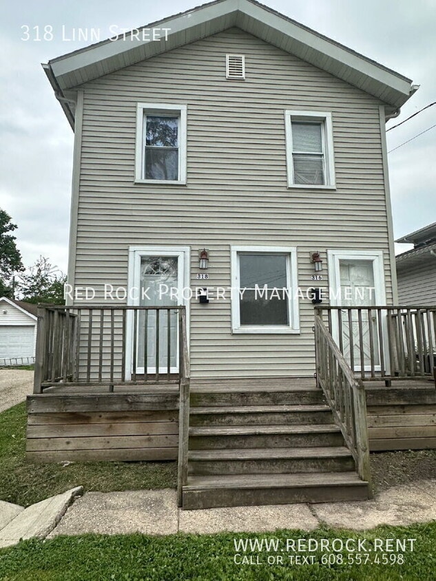 Primary Photo - 318 Linn St