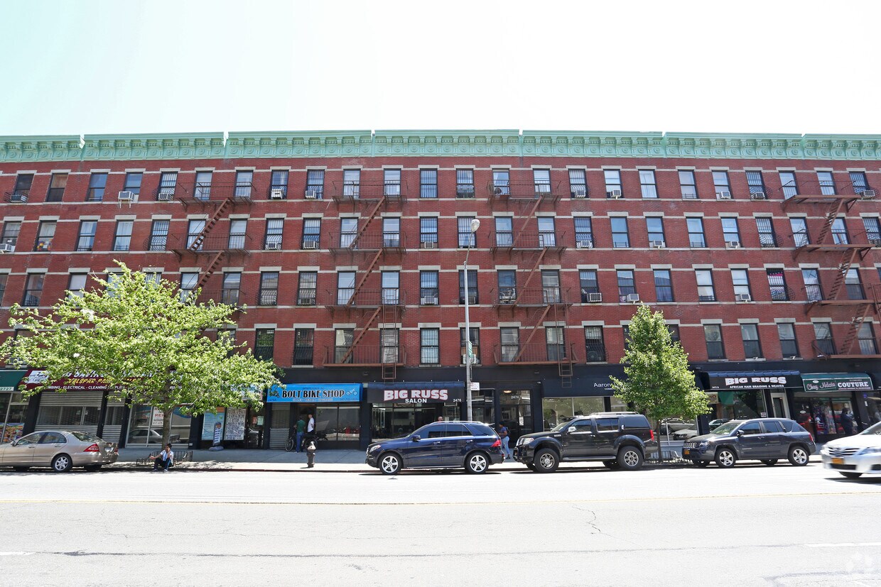 Foto del edificio - 2470-2482 Frederick Douglass Blvd