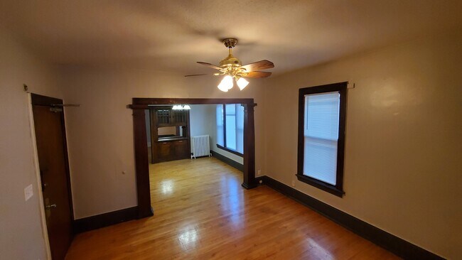 Beautiful Hardwood Floors - 3332 4th Ave S