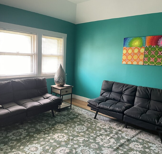 3rd fl sitting room - 709 S Fred Shuttlesworth Cir