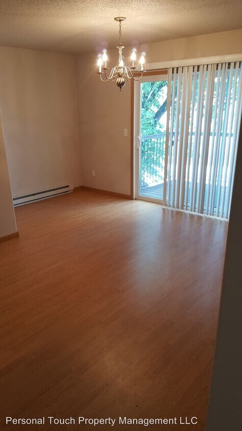 Primary Photo - 124 6th Ave N