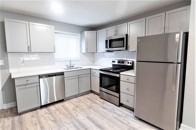 Interior Photo - Shawnee Apartments