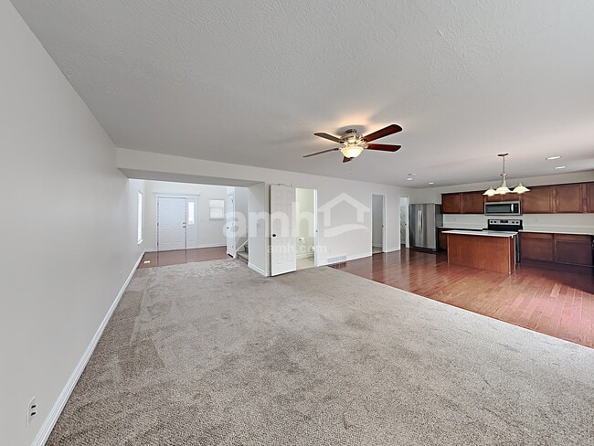 Foto del edificio - 10454 Sugarloaf Dr