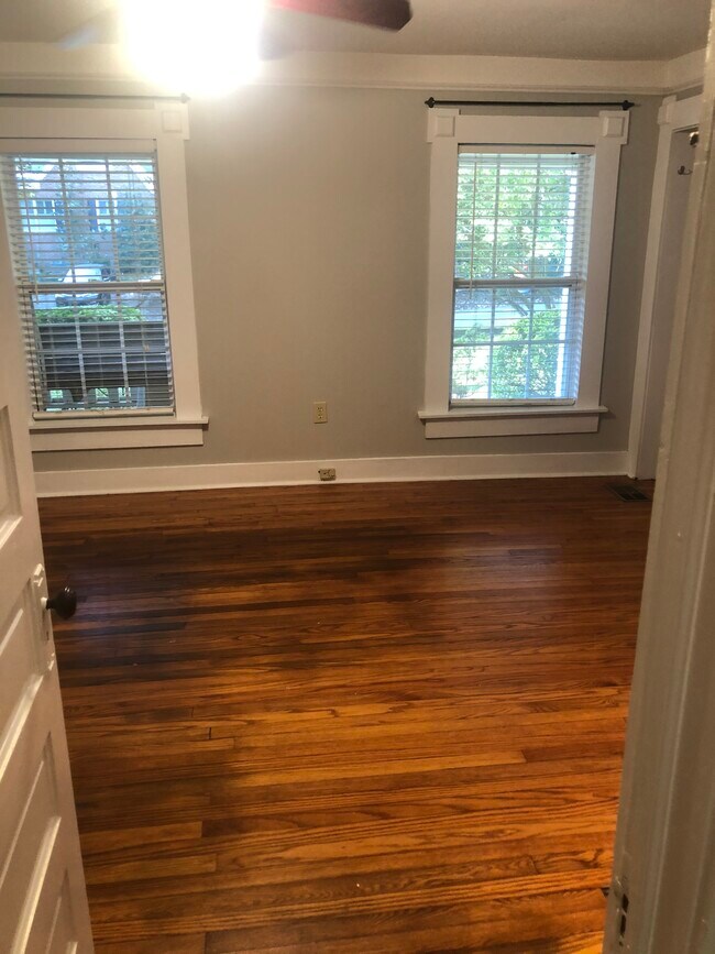 Foto del edificio - 1834 McLendon Ave NE