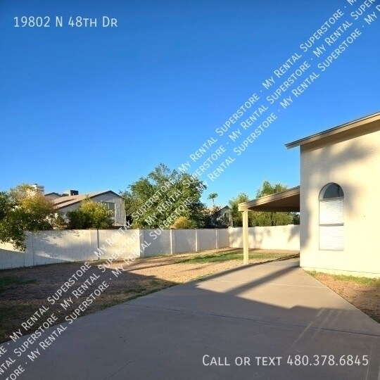 Building Photo - 19802 N 48th Dr