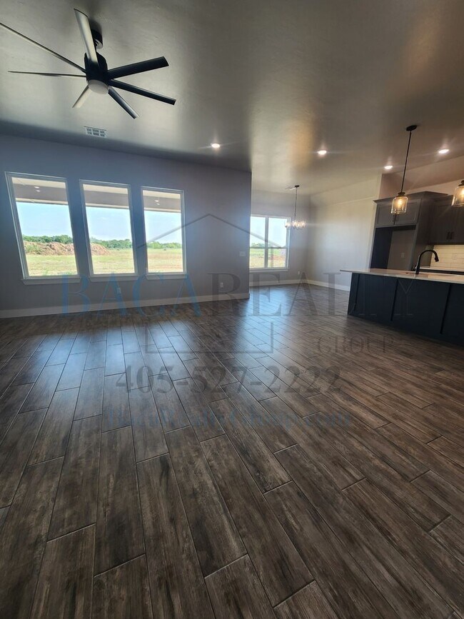 Building Photo - Gorgeous new construction 4br 2ba house!!