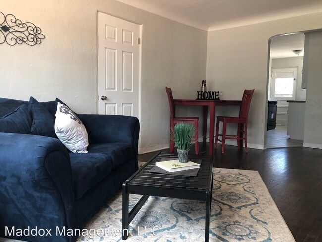 Foto del edificio - 505-507 Quincy Pl SE