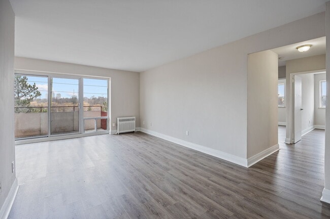 Building Photo - Lawrence Park Apartments