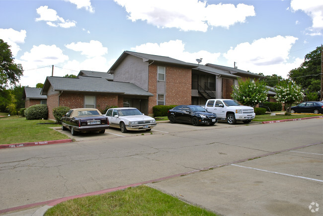 Building Photo - Alvarado Heights Apartments