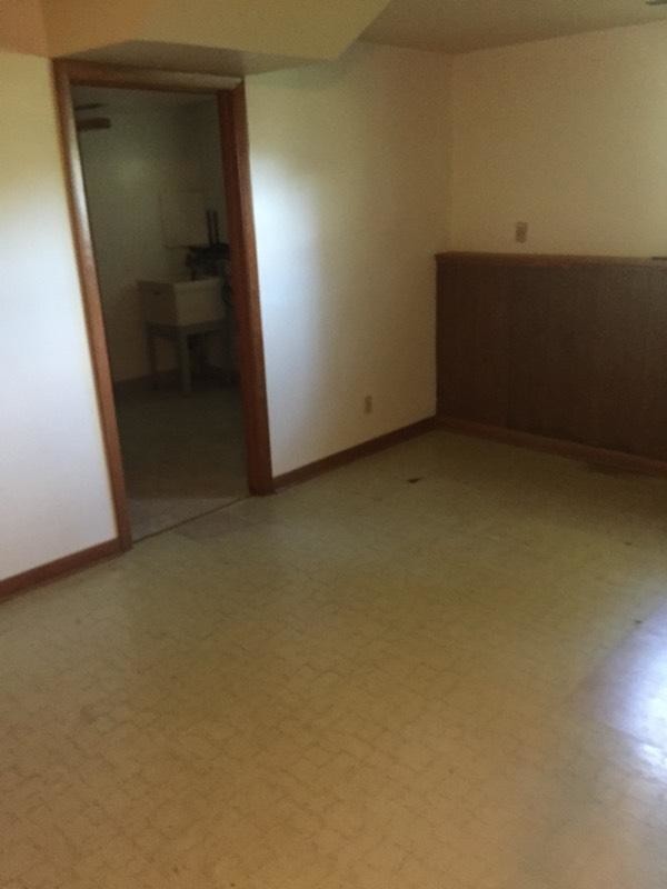 Building Photo - 3116 Churchill Dr