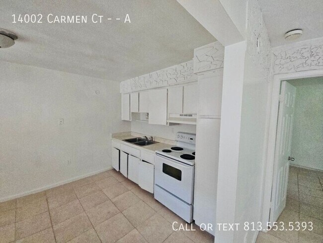 Foto del edificio - 14002 Carmen Ct
