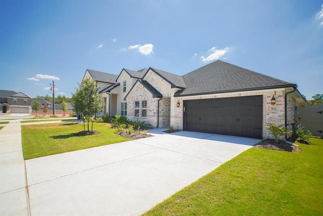 Building Photo - 9852 Pearly Everlasting