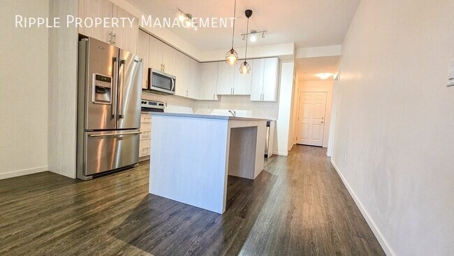 Building Photo - Modern 2 Beds, 2 Baths Apartment/Condo | Pets Allowed