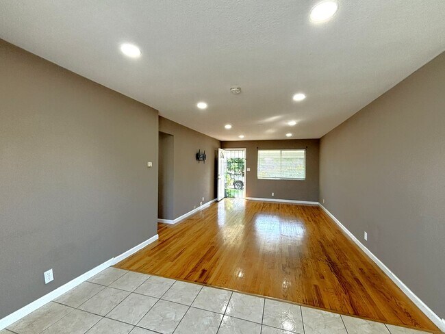Foto del edificio - 3 Bedroom 2 Bathroom single Story home for...