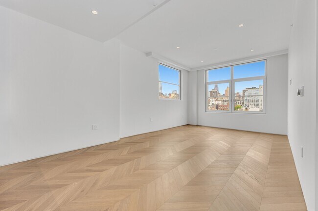 Foto del edificio - 350 E 18th St