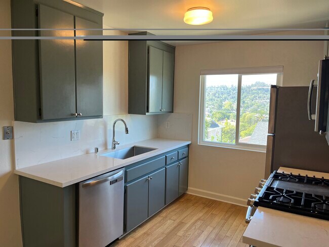 Brand New Quartz Countertops - 420 Hardison Way