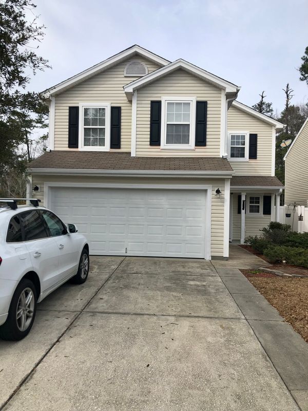 Primary Photo - 980 Silvercrest Dr