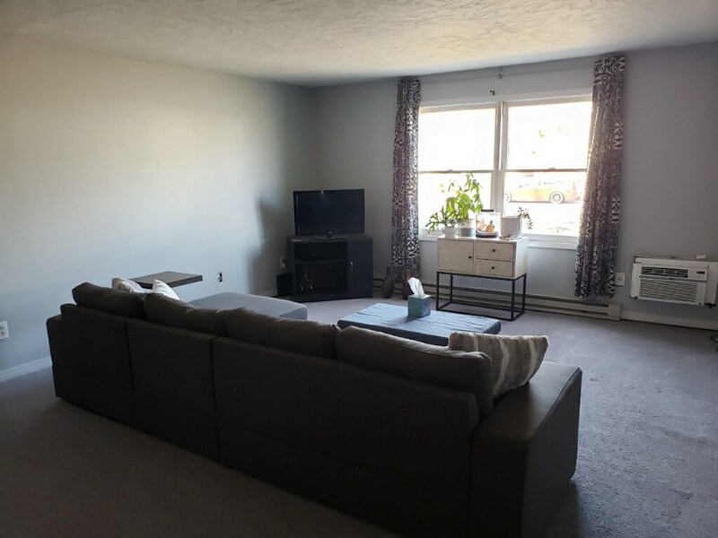 Foto del edificio - 1403 Lindenwood Dr