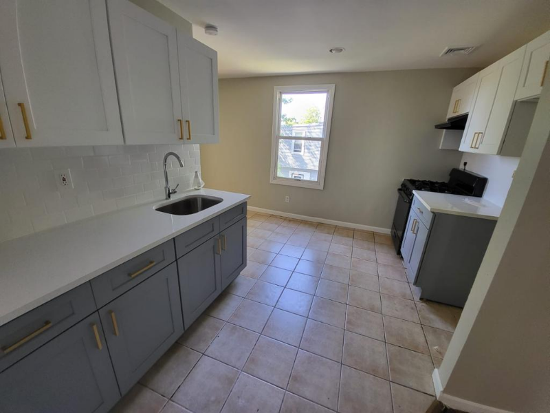Foto principal - 109 N Maple Ave