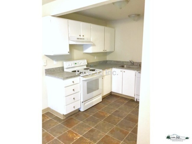 Foto del edificio - 2068 E 56th St