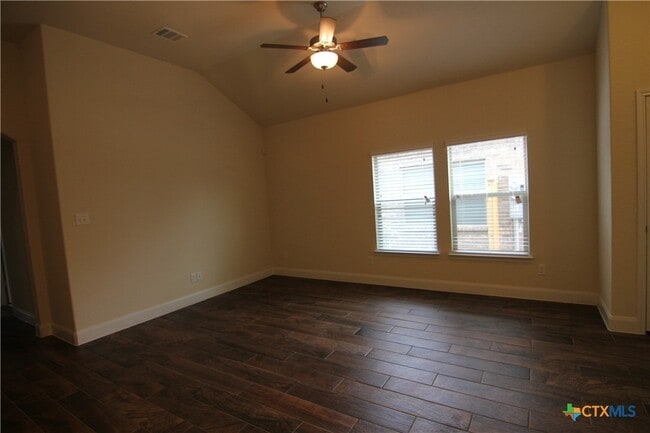 Foto del edificio - 1263 FM306