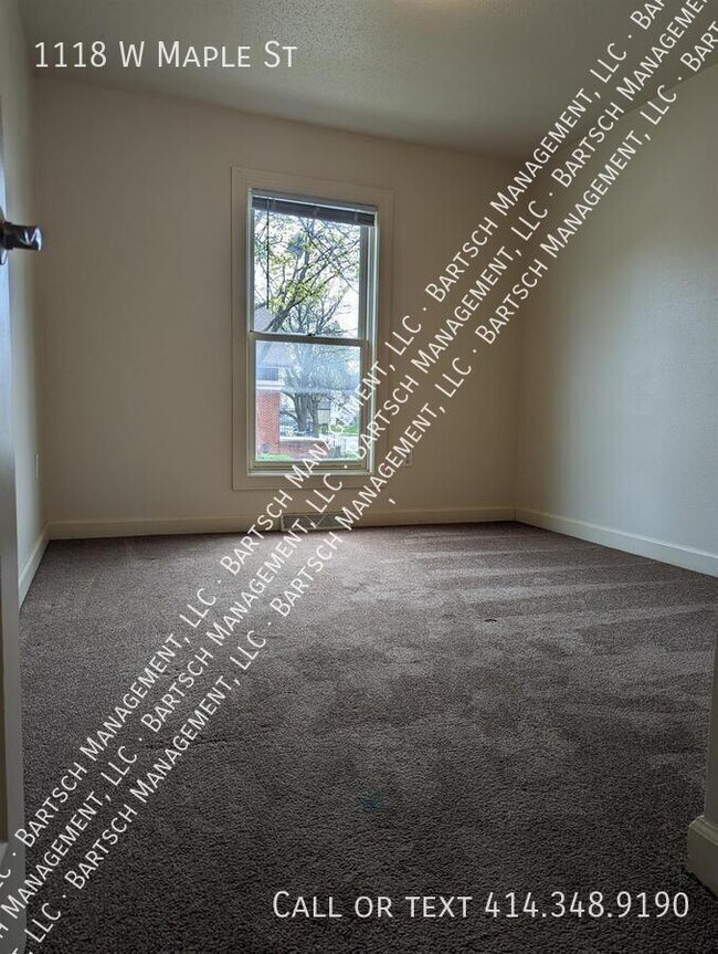 Foto del edificio - 1118 W Maple St