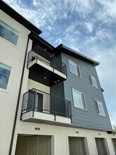 Building Photo - 551 S 1020 W