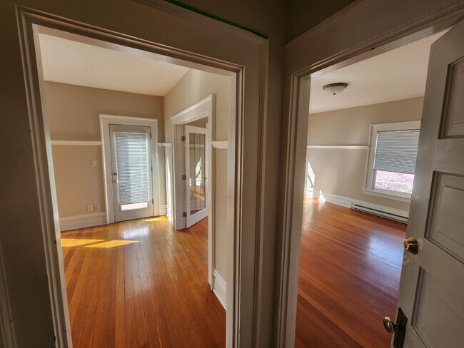 Photo du bâtiment - 99 Wellington Ave