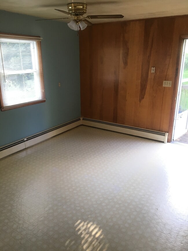 Foto del edificio - 403 Marlington St