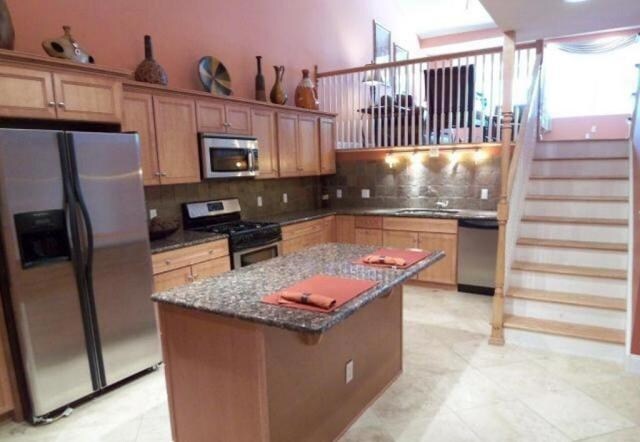 Foto del edificio - 703-713 Green Ridge St