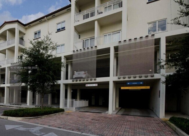 Foto del edificio - 10950 NW 82nd St
