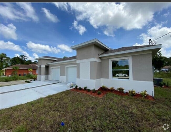 Building Photo - 119 Meadow Rd