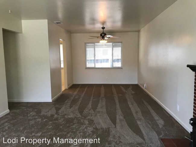 Foto del edificio - 3 br, 1 bath House - 201 CROSS ST