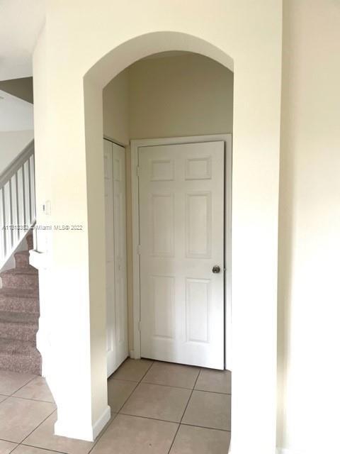 Foto del edificio - 2133 NE 7th St