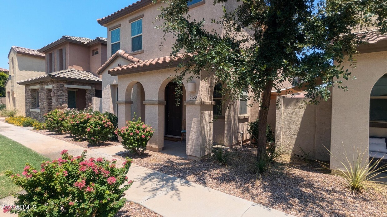 Primary Photo - 3130 S Mingus Dr