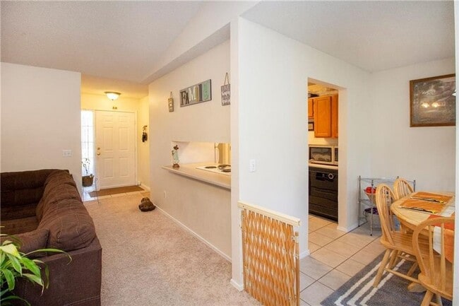 Building Photo - Practical Home on a Peaceful Street Close ...