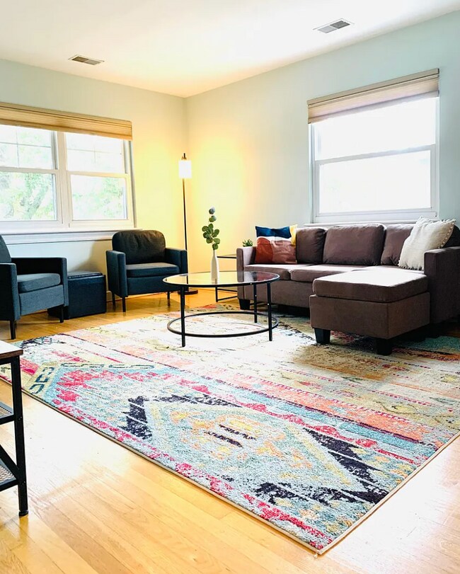 Living Room - 213 Gordon St