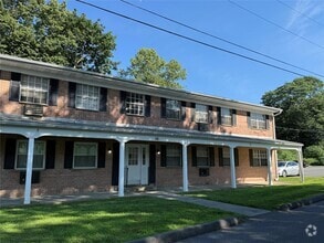 Building Photo - 56 Kenwood Dr