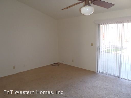 Building Photo - 543 N El Prado Dr