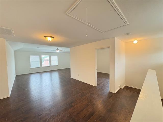 Building Photo - 1010 Utopia Ln
