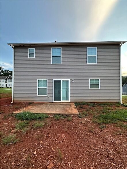Building Photo - 140 Sunny Pt Lp