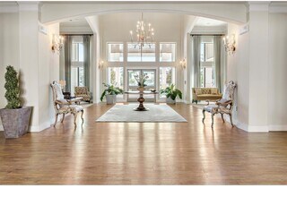 Building Photo - 15455 Canterbury Forest Dr