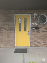 Building Photo - 376 W Main St