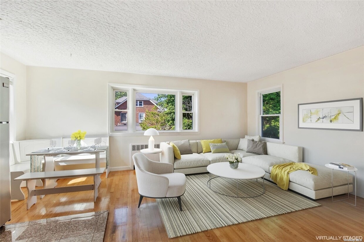 320 Tulip Ave, Floral Park, NY 11001 House Rental in Floral Park, NY