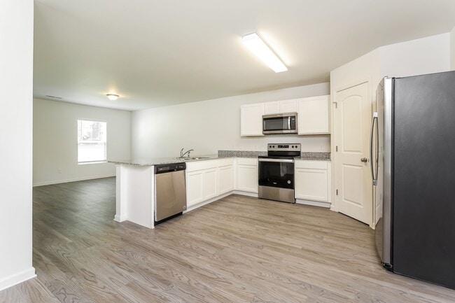 Building Photo - 4330 Shadi Green Ln