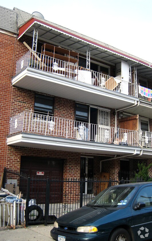 Building Photo - 57-54 Xenia St