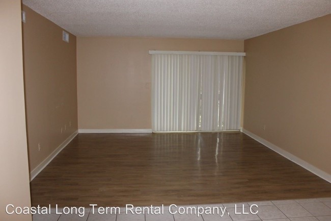 Building Photo - 4 Braddock Cove